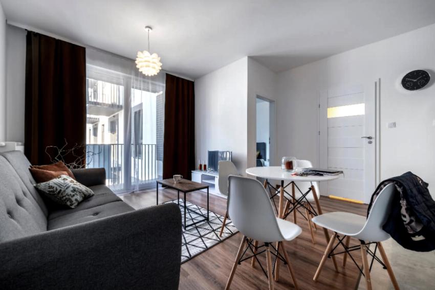 Luxury Manchester Apartments in Manchester - living room (image 3 of 7)