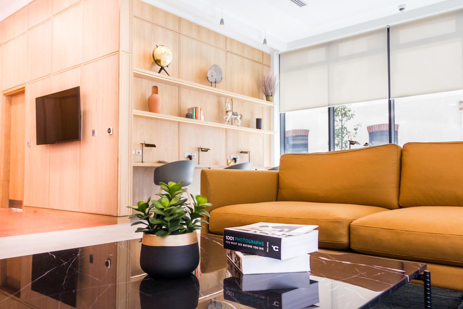 The Picture House in Ilford - living room (image 2 of 11)