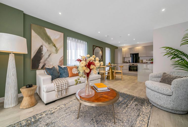 1 bedroom apartment for sale - Image 2