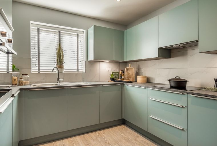 3 bedroom house for sale - Image 1