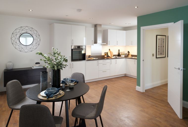 1 bedroom apartment for sale - Image 1