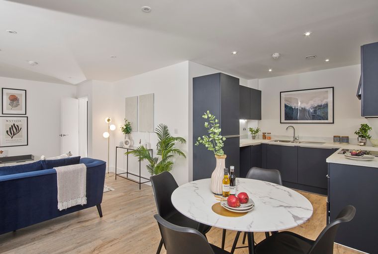 1 bedroom apartment for sale - Image 1