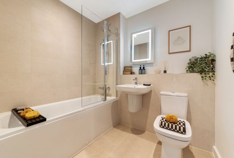 2 bedroom apartment for sale - Image 3