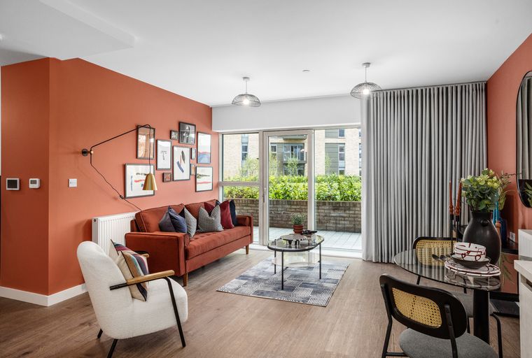 2 bedroom apartment for sale - Image 3