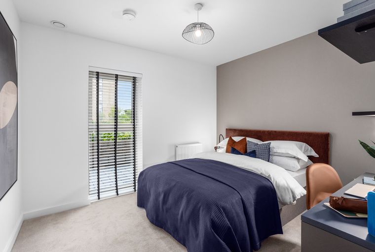 3 bedroom apartment for sale - Image 3