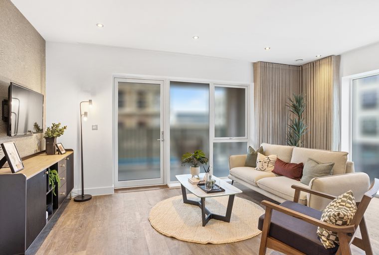 2 bedroom apartment for sale - Image 1