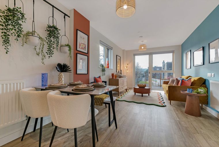 2 bedroom apartment for sale - Image 3