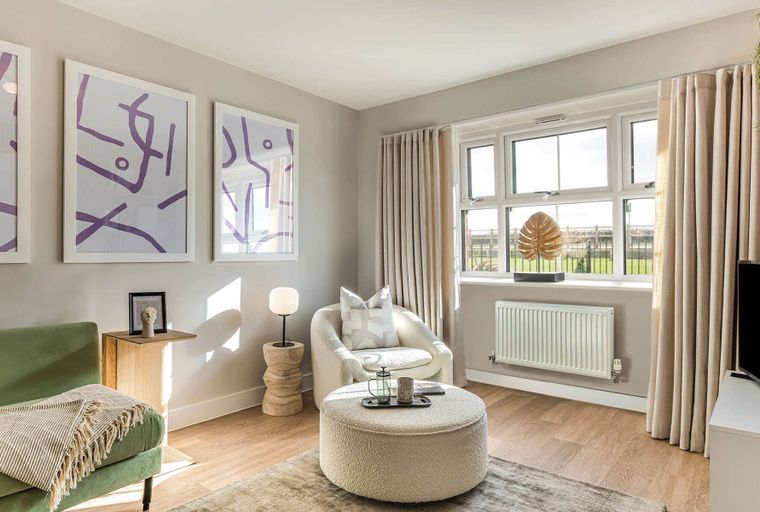 2 bedroom house for sale - Image 1
