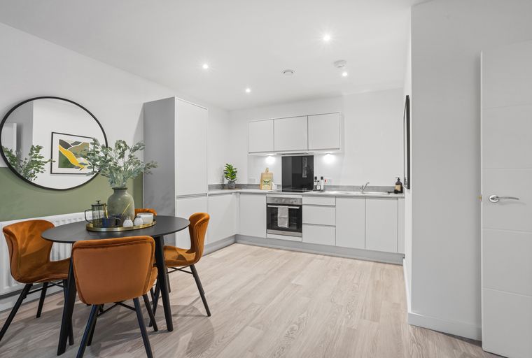 1 bedroom apartment for sale - Image 2
