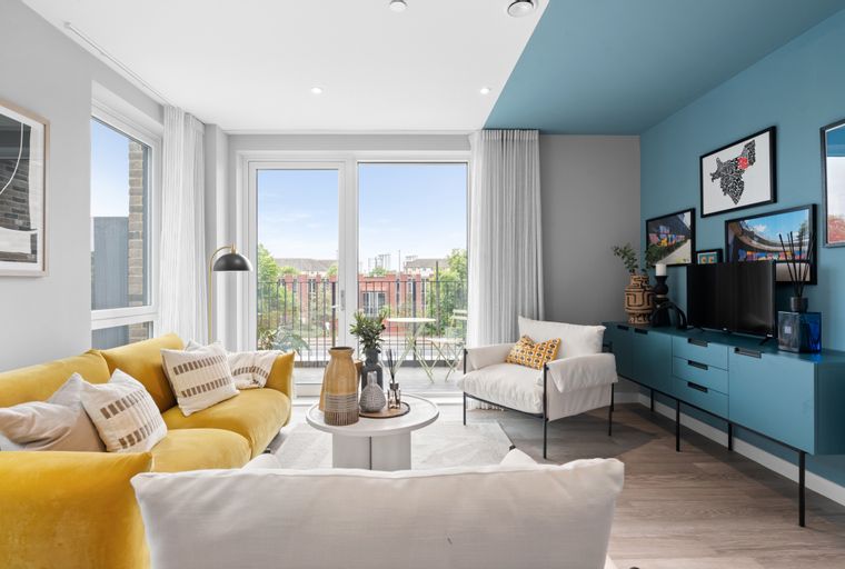 3 bedroom apartment for sale - Image 3