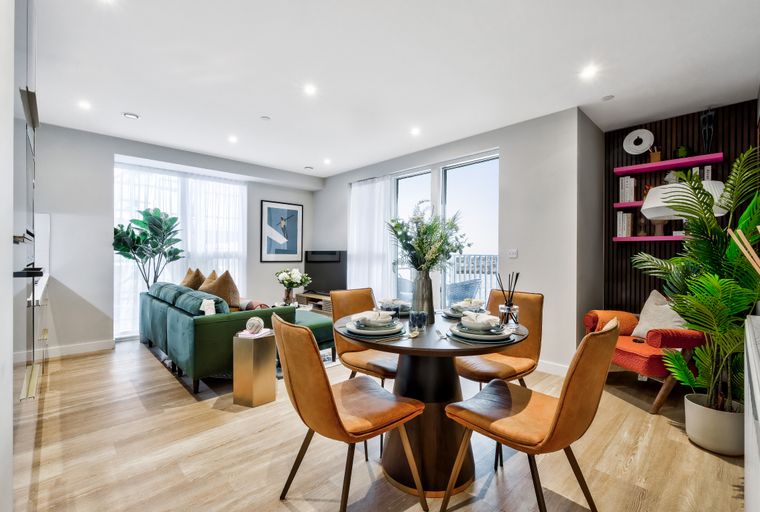 2 bedroom apartment for sale - Image 1