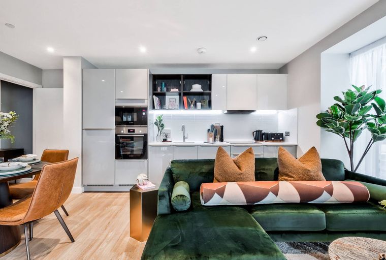 1 bedroom apartment for sale - Image 1