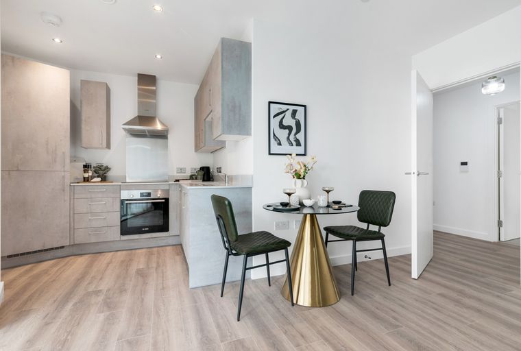 2 bedroom apartment for sale - Image 3