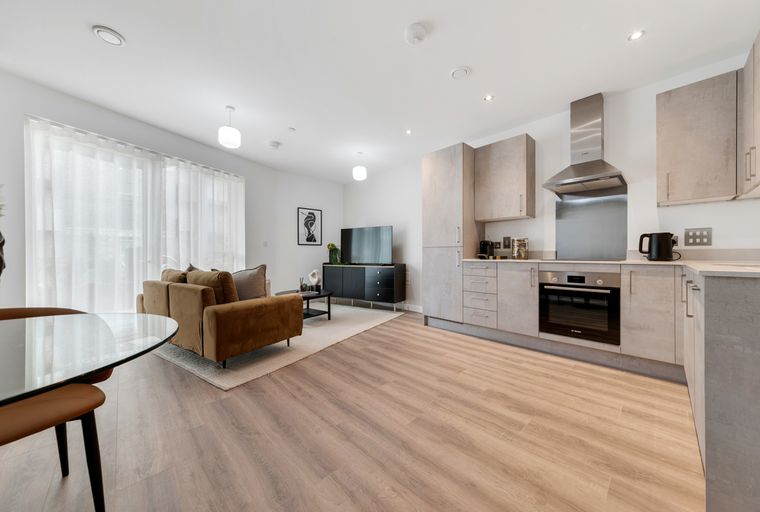 2 bedroom apartment for sale - Image 1