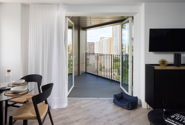 1 bedroom apartment for sale - Image 2