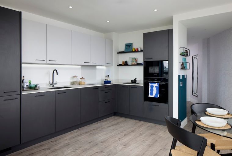 1 bedroom apartment for sale - Image 1