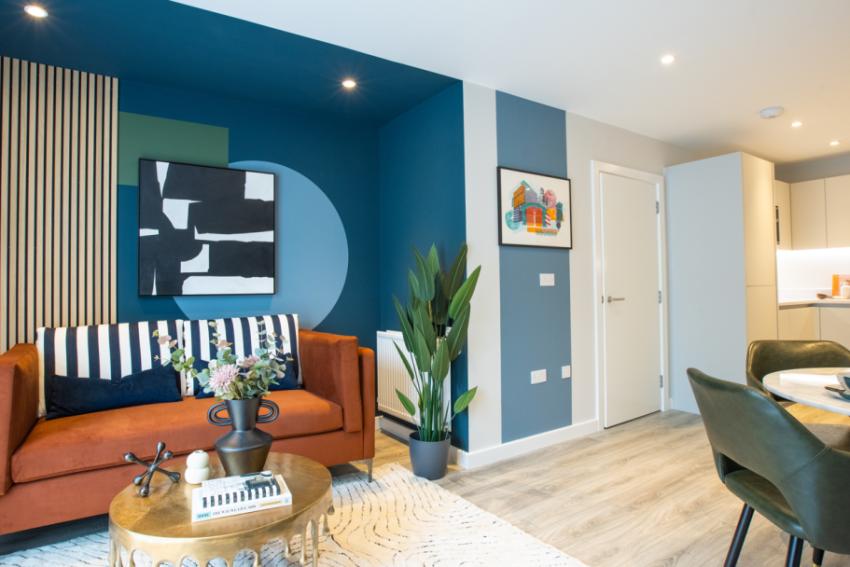 Arcadia View in Clapton - living room (image 1 of 17)