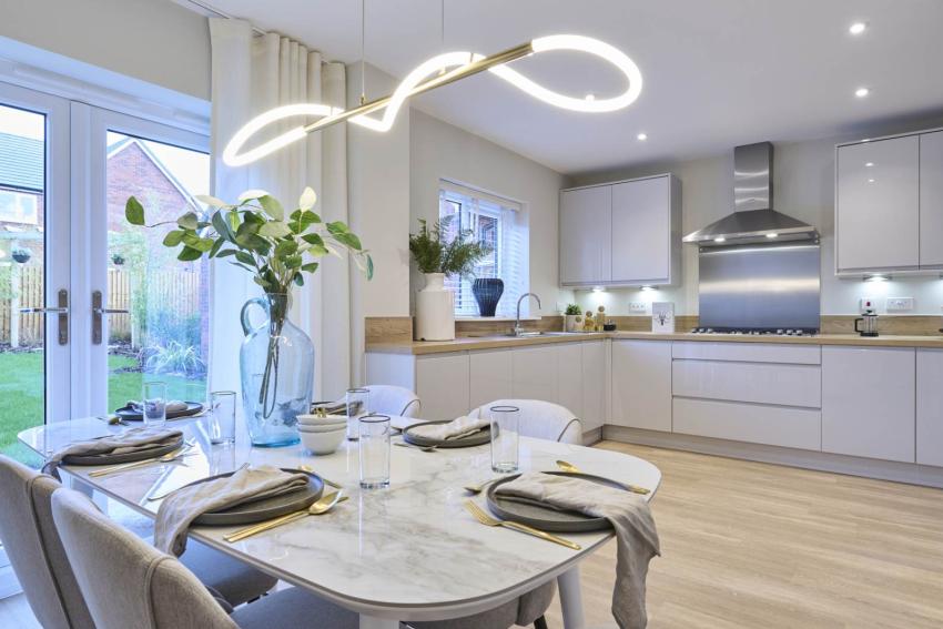 Heathy Wood in Copthorne - kitchen area (image 2 of 8)