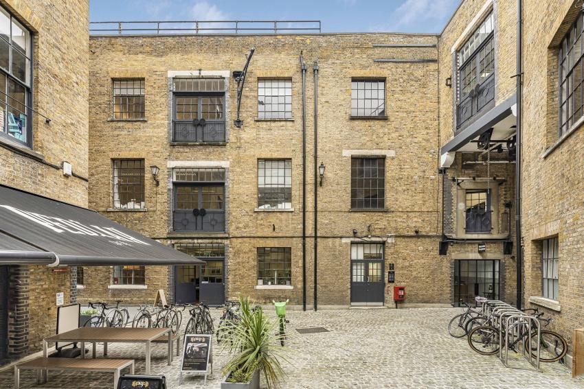 Unit 14 Waterside