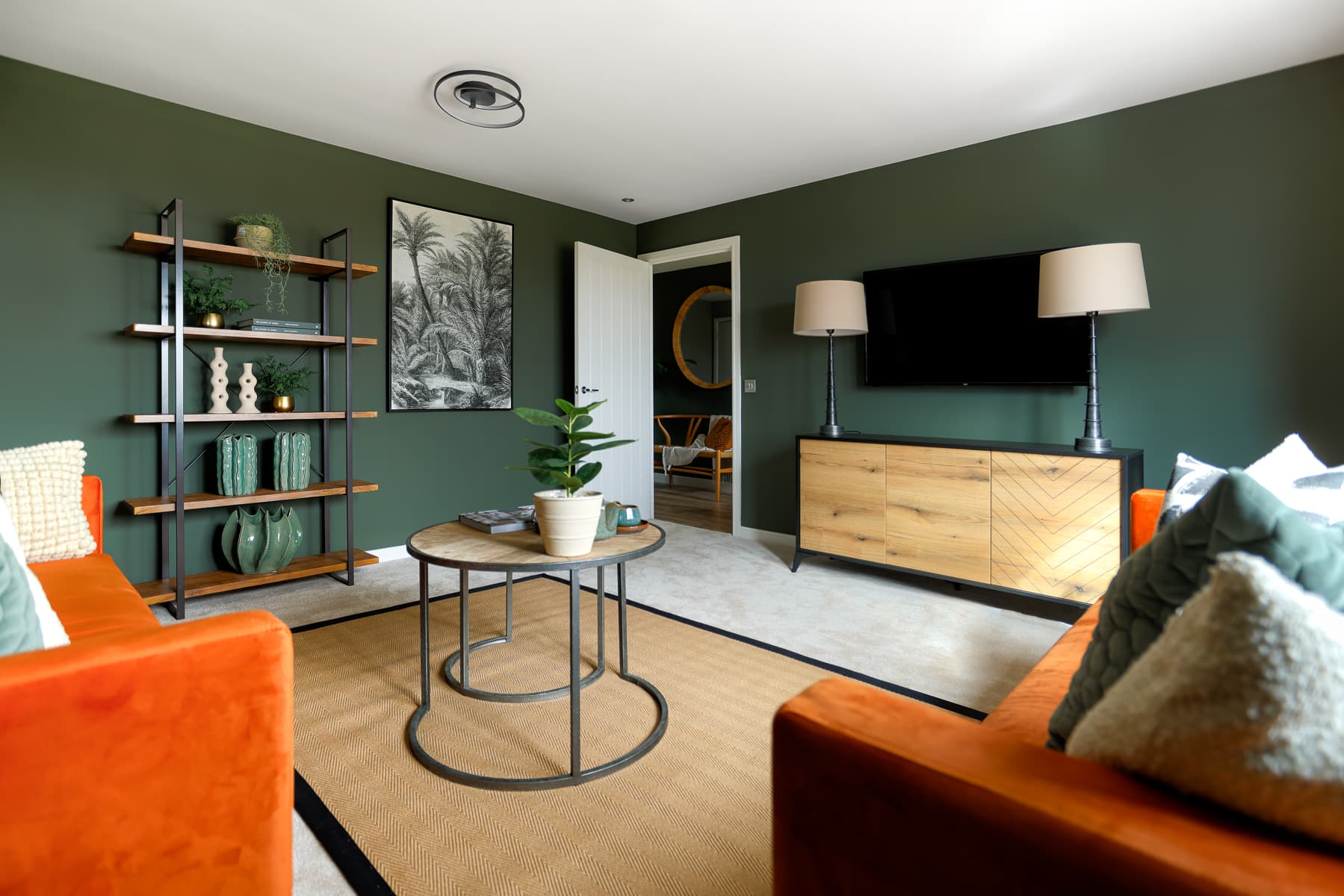 4 bedroom detached with an integrated garage - Image 1