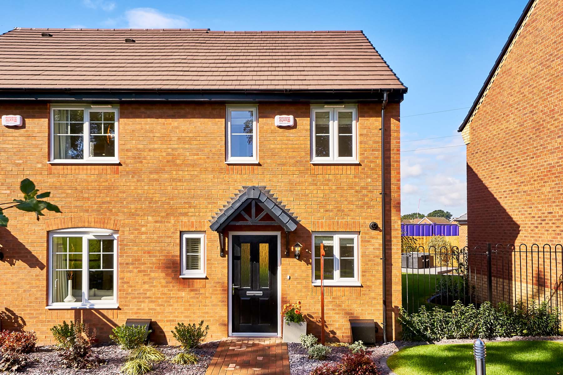 2 bedroom semi-detached with over £8,000 of upgrades - Image 1