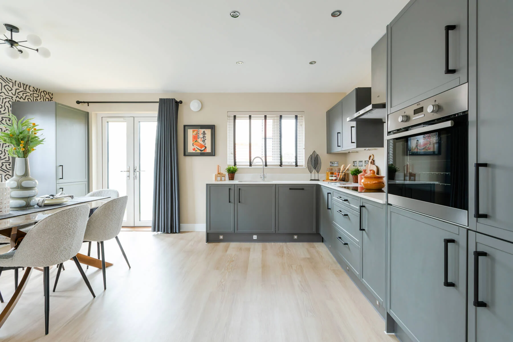 3 bedroom mid terrace with solar panels & triple glazing - Image 1