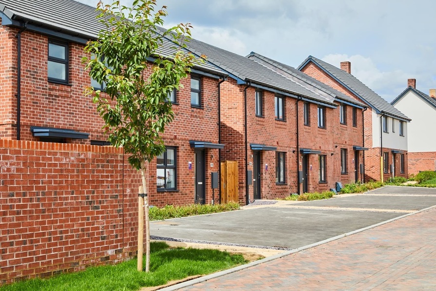 Hadley Grange At Clipstone Park