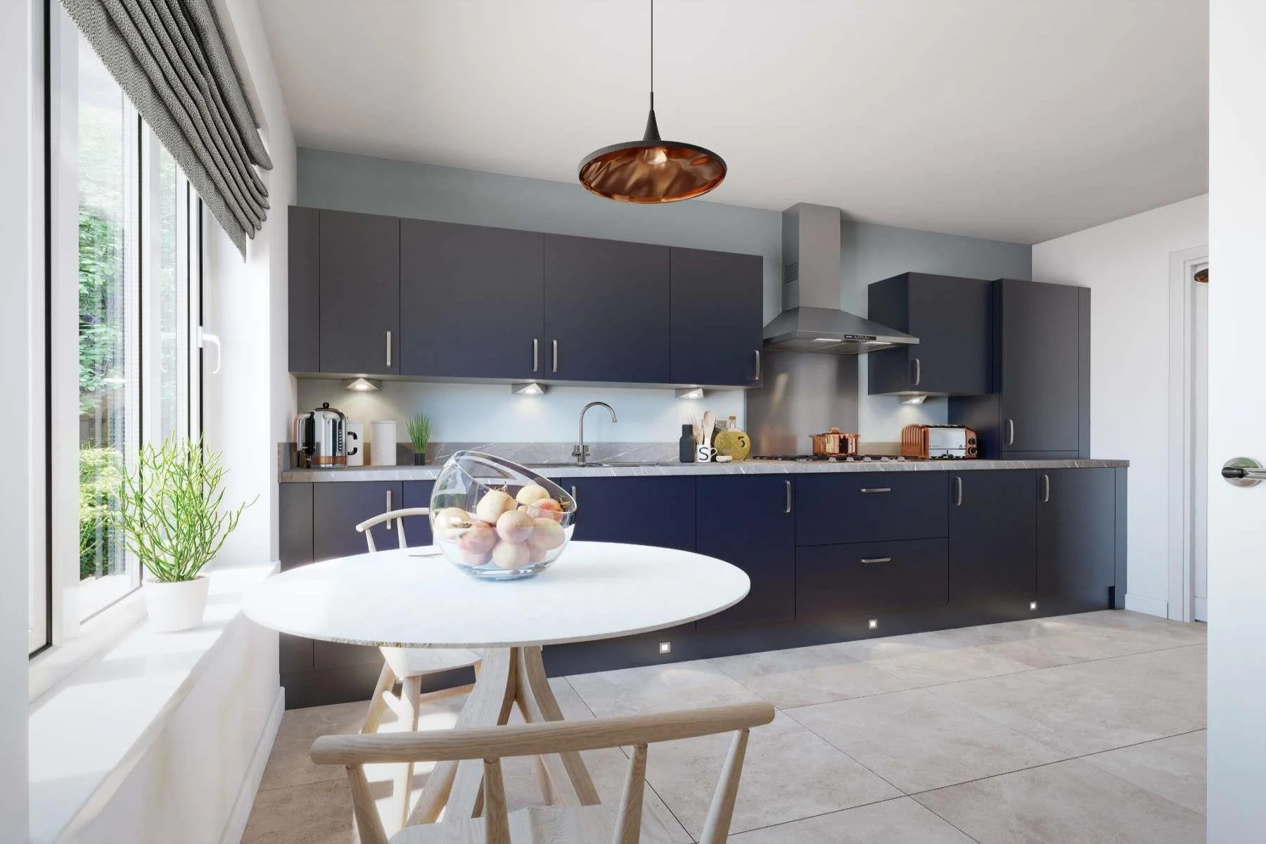 5 bedroom detached with single detached garage - Image 1