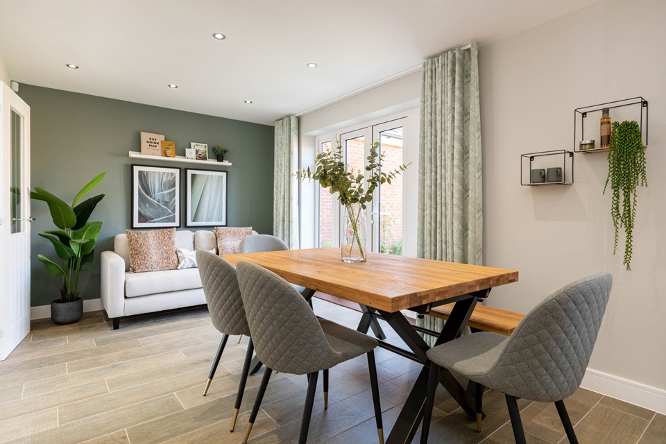 Lark Grange