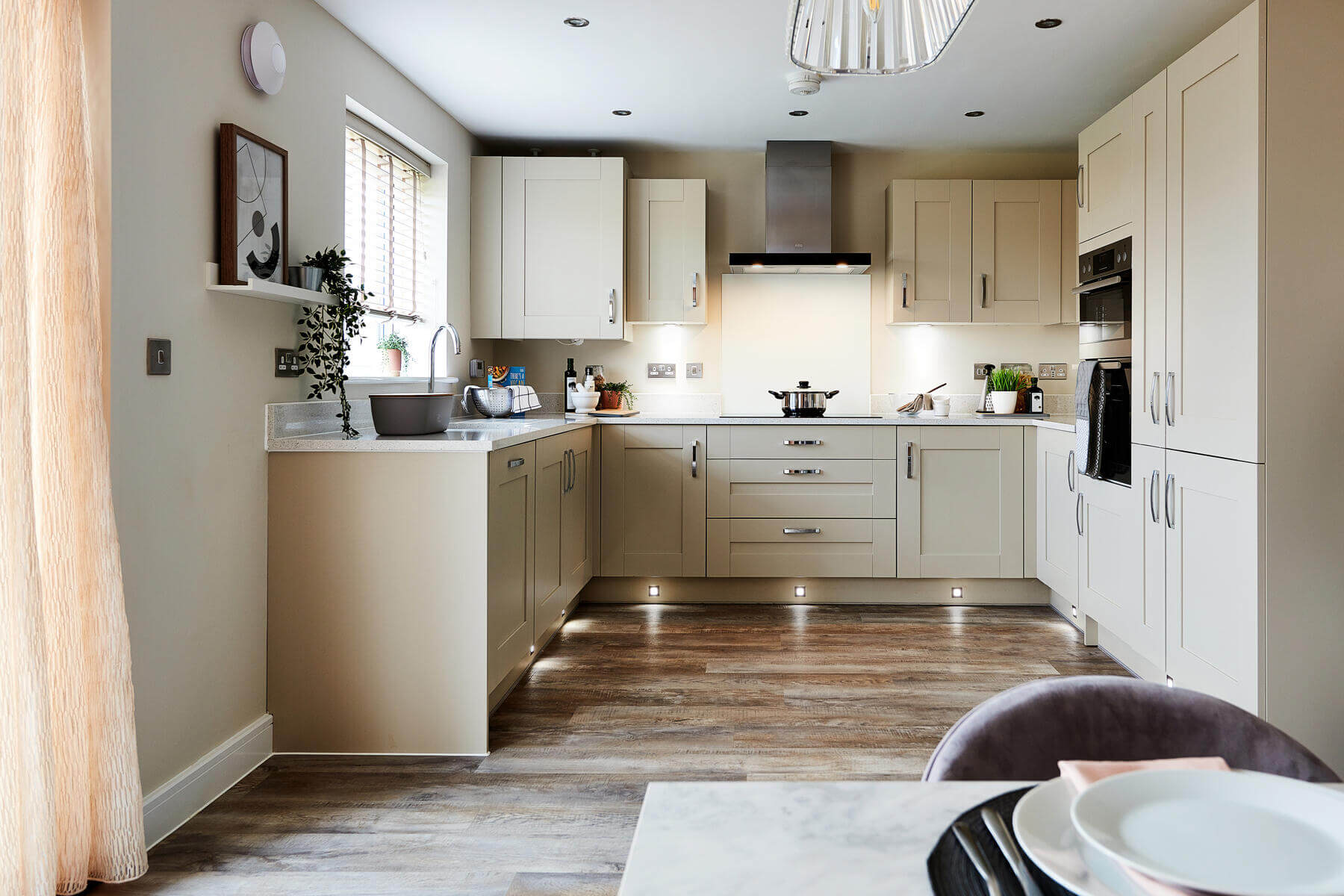 4 bedroom detached with a seperate utility room - Image 1