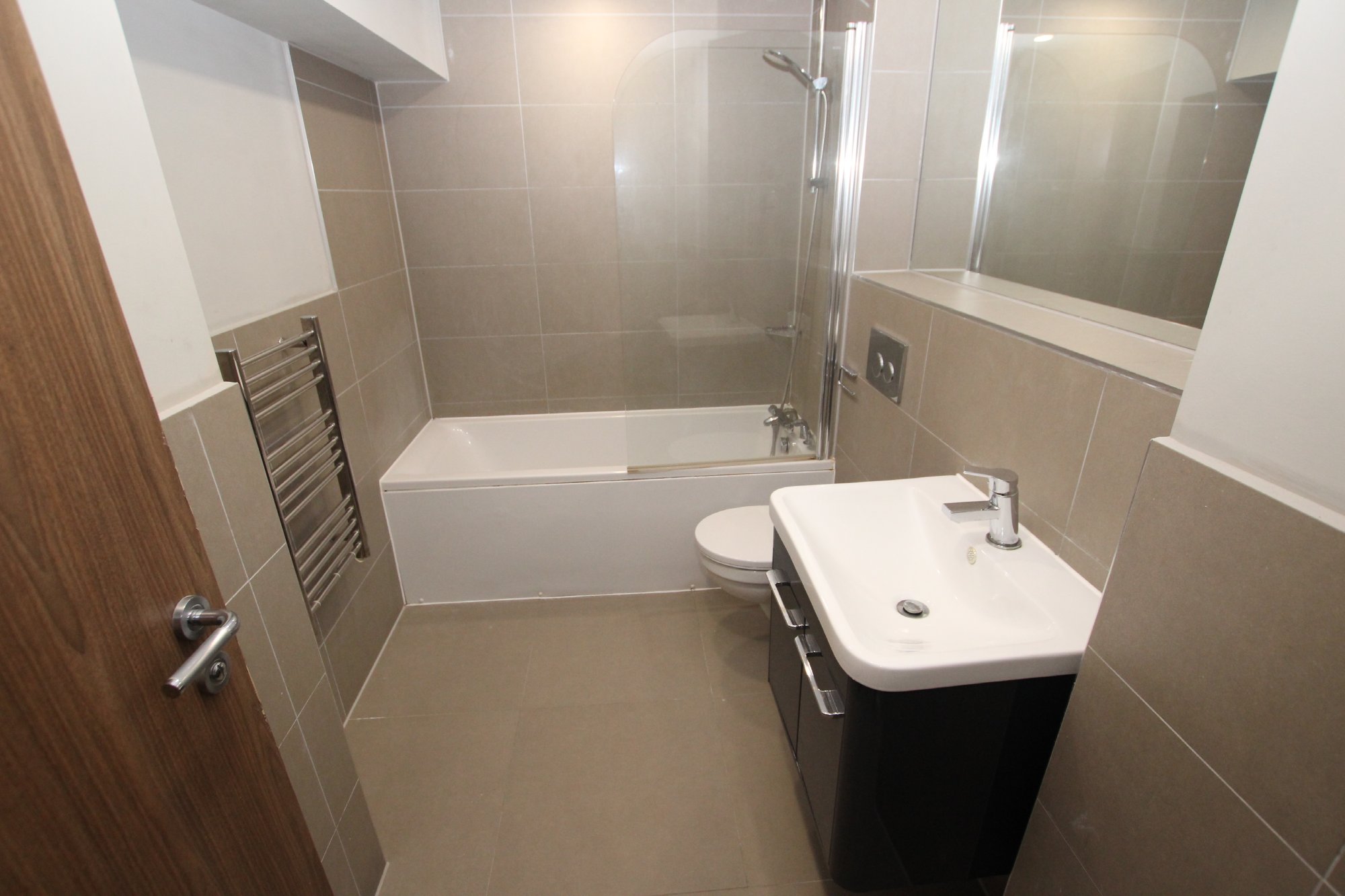 Miflats Bracknell - Thumbnail 2