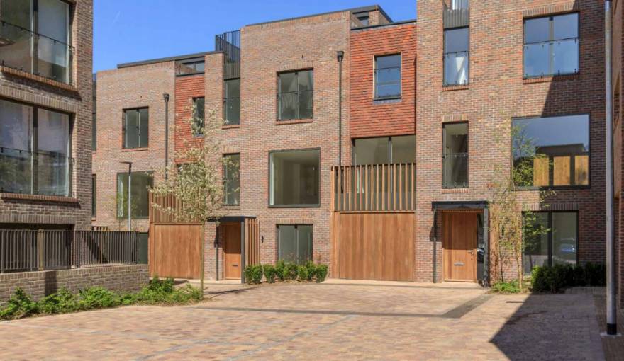 Woodside Square